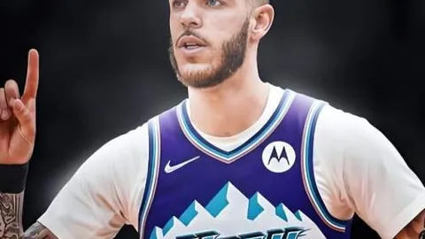 林孝埈在亚冬会短道速滑500米赛段夺金成功