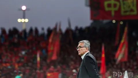 张雨霏荣任副院长，27岁跻身体育学院领导行列